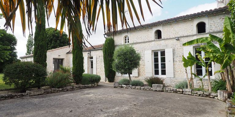 Maison Charentaise